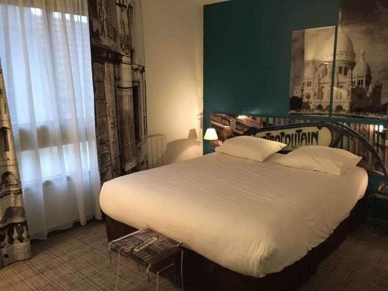 Hotel Le Cardinal Rueil Centre Phòng bức ảnh